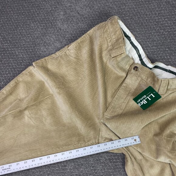 LL Bean Country Corduroy Pants Men's 40 x 32 Khaki Pleated Comfort Waist - Picture 15 of 16
